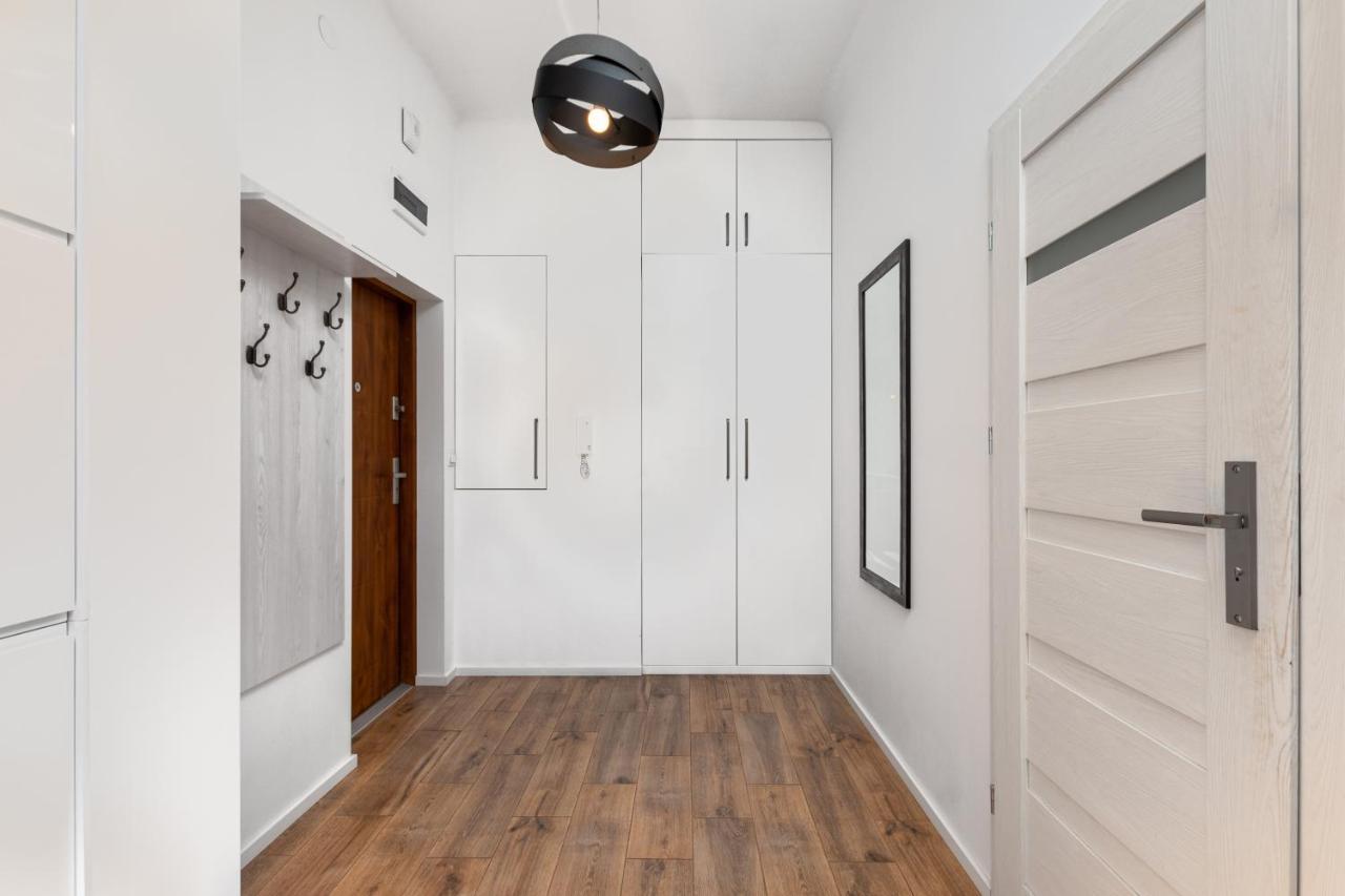 Al. Wyzwolenia 14A By Homeprime Varsovia Exterior foto